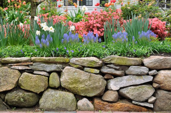 Garden Wall Installation in Post Falls